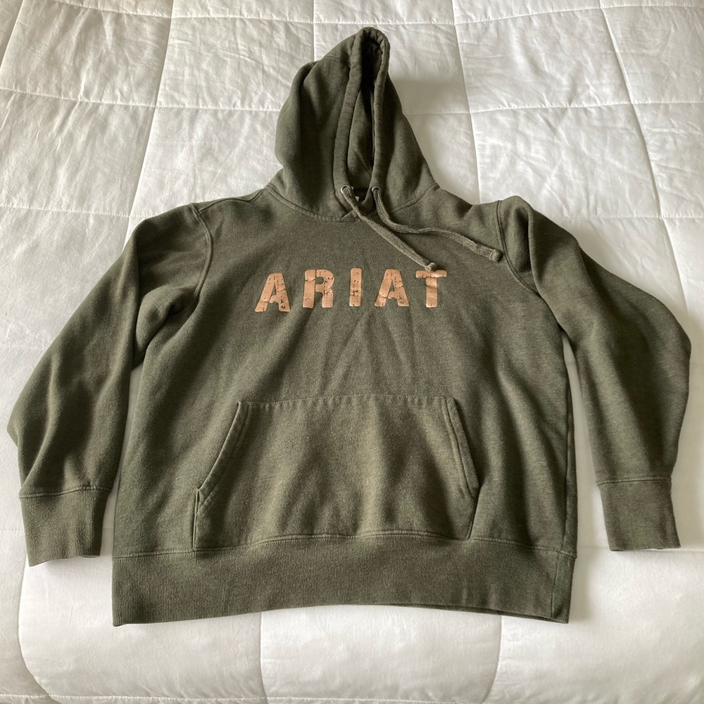 Ariat hoodie